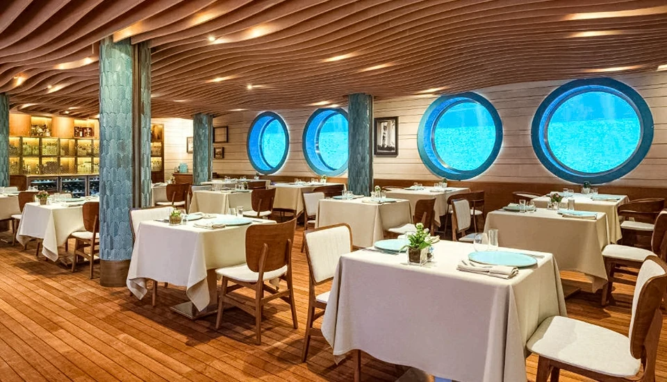 هتل سوئیس اوتل بویوک افس ازمیر